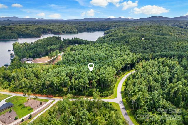 365 Peninsula Reserve Road 25, Nebo, NC 28761