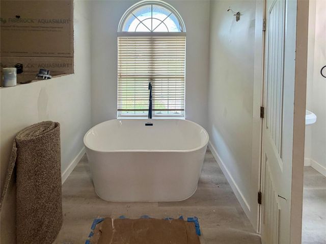 6811 Clara Lane, Rosharon, TX 77583