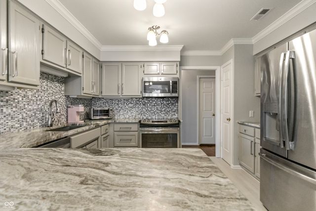 501 Bent Tree Lane, Indianapolis, IN 46260