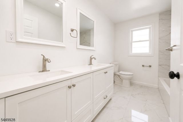 131 Lindsley Pl, East Orange City, NJ 07018