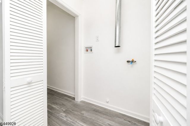 131 Lindsley Pl, East Orange City, NJ 07018