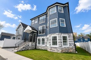 131 Lindsley Pl, East Orange City, NJ 07018