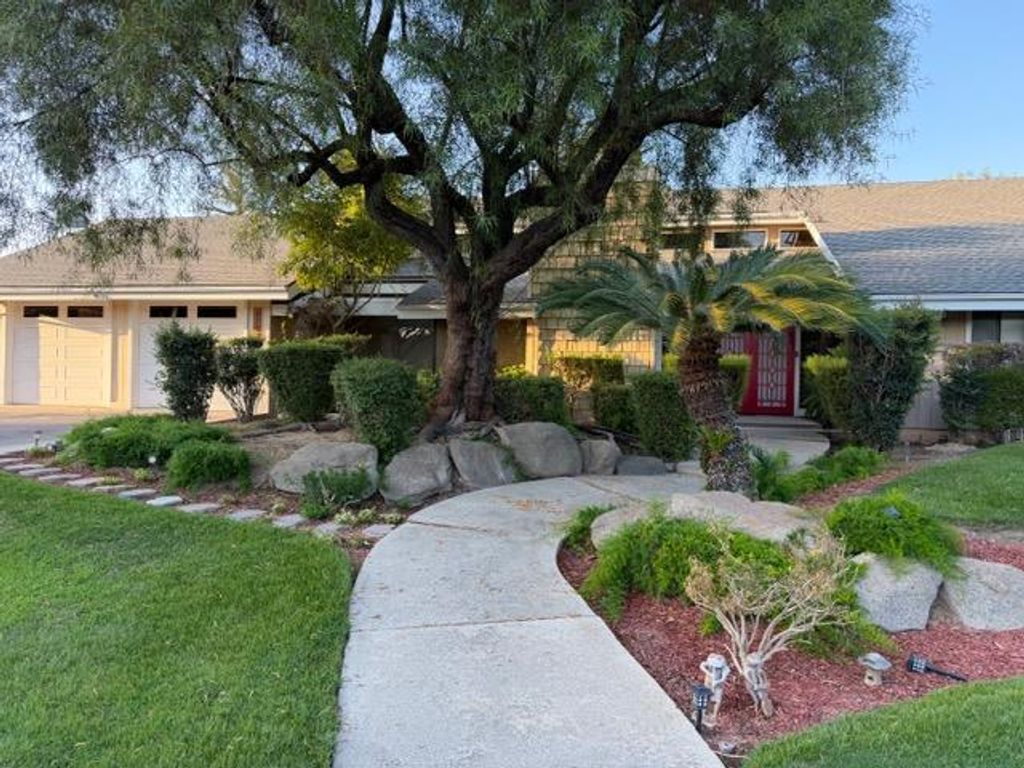 Image 1 of property listing at 3782 W Locust Avenue, Fresno, CA 93711