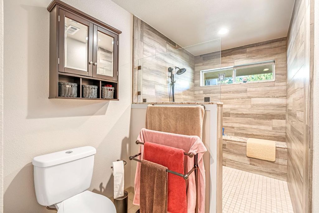 Image 29 of property listing at 3782 W Locust Avenue, Fresno, CA 93711