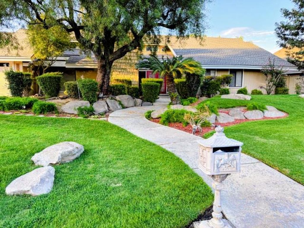Image 41 of property listing at 3782 W Locust Avenue, Fresno, CA 93711