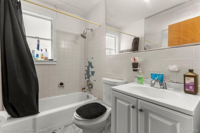 19166 Bentler Street, Detroit, MI 48219