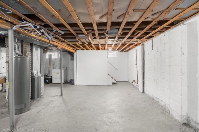 19166 Bentler Street, Detroit, MI 48219