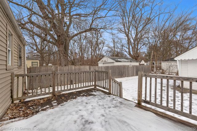 19166 Bentler Street, Detroit, MI 48219