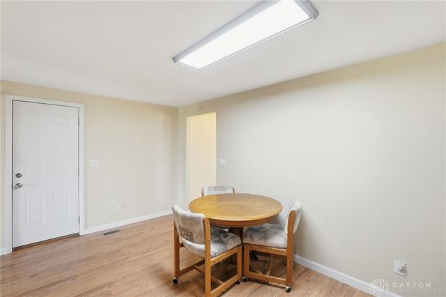 6824 Laurelview Drive, Huber Heights, OH 45424