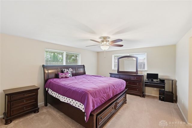 6824 Laurelview Drive, Huber Heights, OH 45424