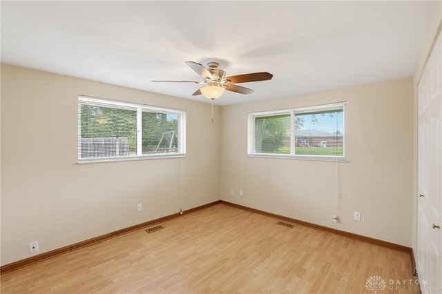 6824 Laurelview Drive, Huber Heights, OH 45424