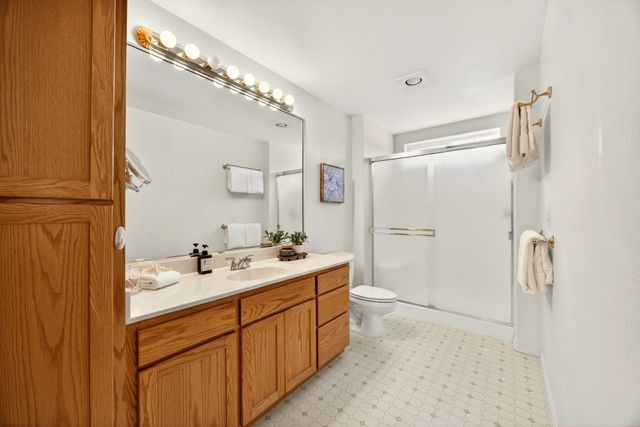 485 Larkspur Lane, Ashland, OR 97520