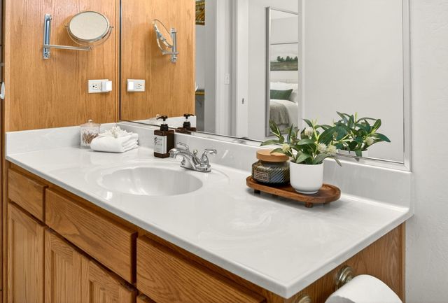 485 Larkspur Lane, Ashland, OR 97520