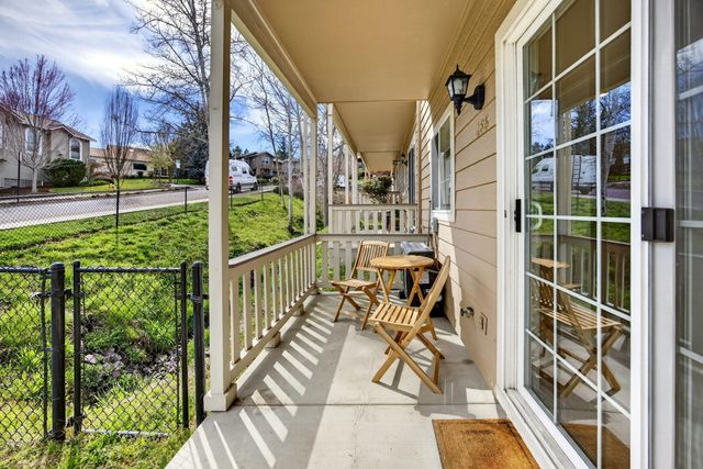 485 Larkspur Lane, Ashland, OR 97520