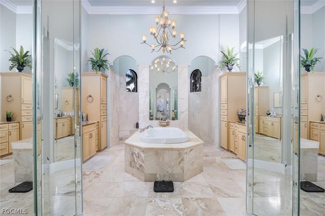 15130 Intracoastal CT, Fort Myers, FL 33908