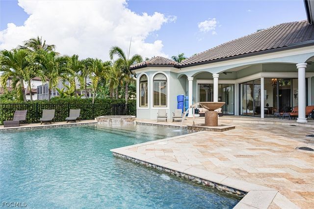 15130 Intracoastal CT, Fort Myers, FL 33908