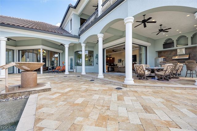 15130 Intracoastal CT, Fort Myers, FL 33908