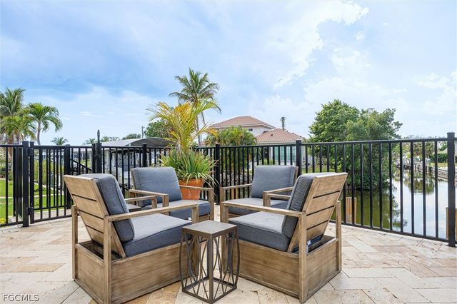 15130 Intracoastal CT, Fort Myers, FL 33908