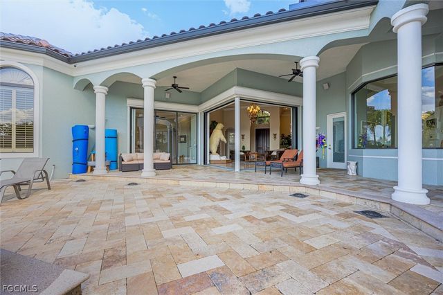 15130 Intracoastal CT, Fort Myers, FL 33908