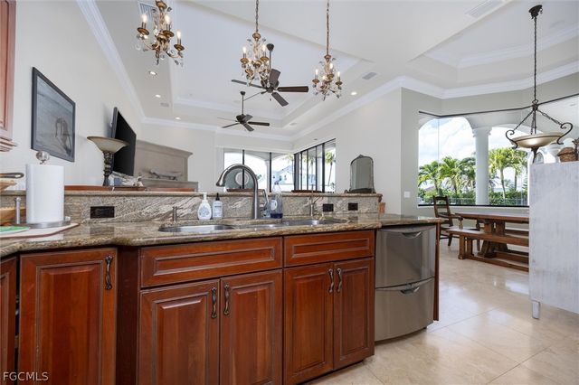 15130 Intracoastal CT, Fort Myers, FL 33908