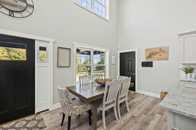 19 Gracie Lane, Russell Springs, KY 42642