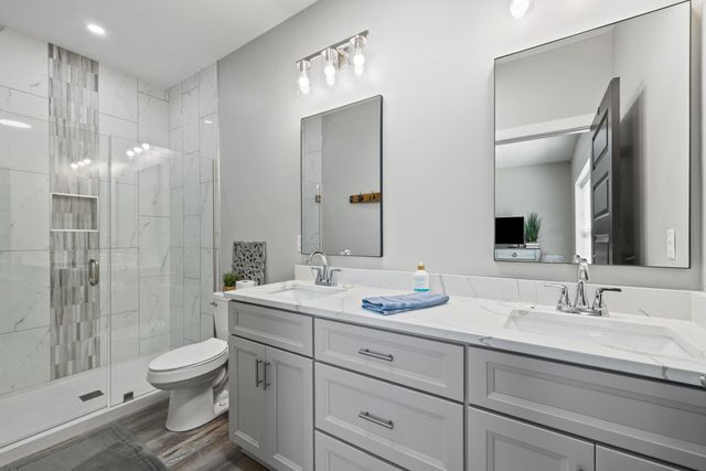 19 Gracie Lane, Russell Springs, KY 42642