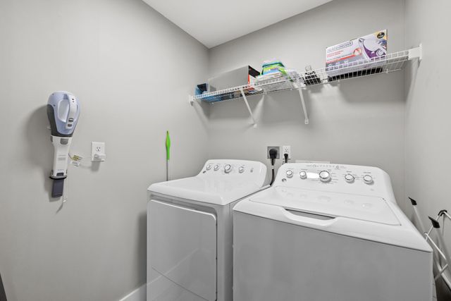 19 Gracie Lane, Russell Springs, KY 42642