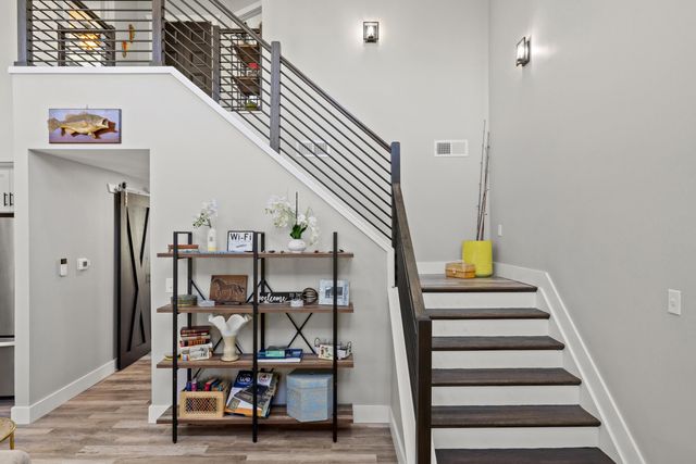 19 Gracie Lane, Russell Springs, KY 42642