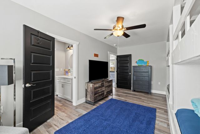 19 Gracie Lane, Russell Springs, KY 42642