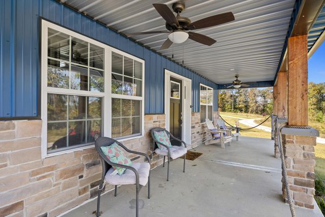 19 Gracie Lane, Russell Springs, KY 42642