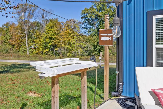 19 Gracie Lane, Russell Springs, KY 42642