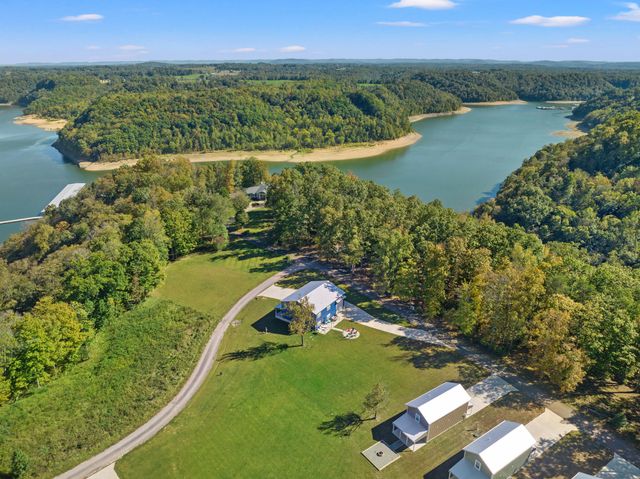 19 Gracie Lane, Russell Springs, KY 42642