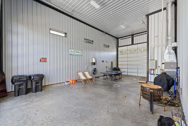 19 Gracie Lane, Russell Springs, KY 42642