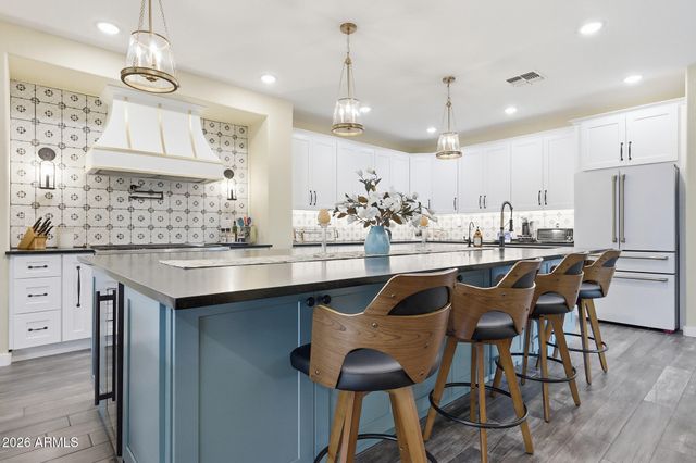 20613 W GRANDVIEW Drive, Buckeye, AZ 85396