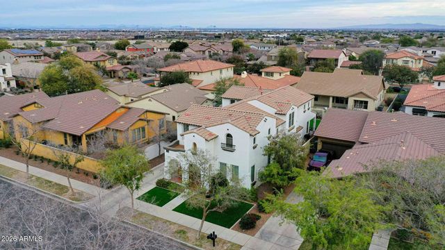 20613 W GRANDVIEW Drive, Buckeye, AZ 85396