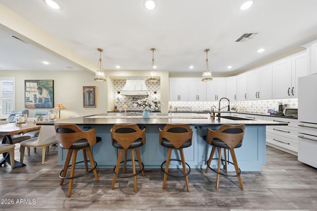 20613 W GRANDVIEW Drive, Buckeye, AZ 85396