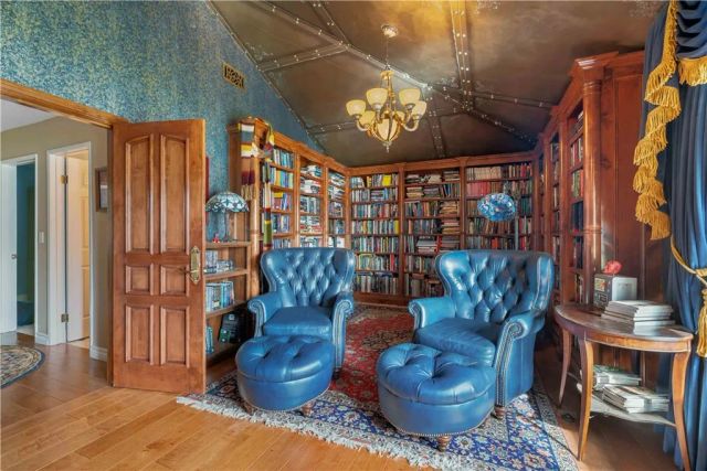 10035 Nita, Chatsworth, CA 91311