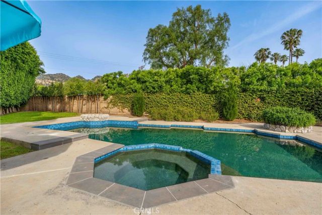 10035 Nita, Chatsworth, CA 91311