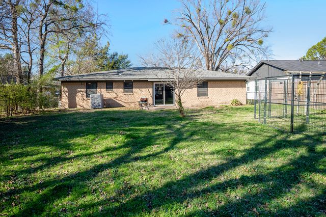 4018 Western Circle, Greenville, TX 75401