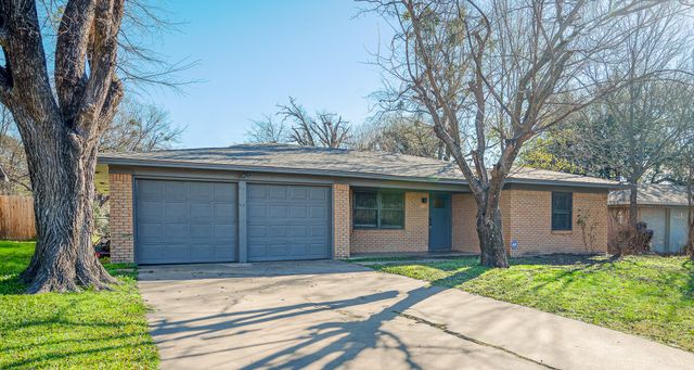 4018 Western Circle, Greenville, TX 75401