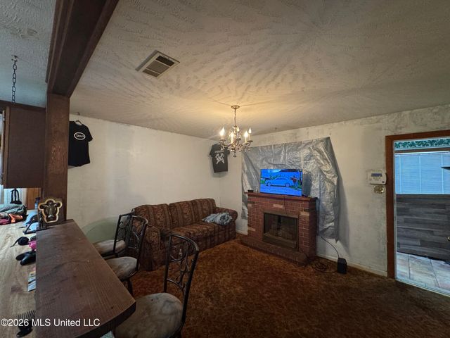 229 Hilliyard Court, Jackson, MS 39212