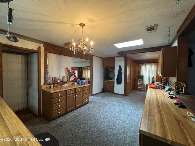 229 Hilliyard Court, Jackson, MS 39212