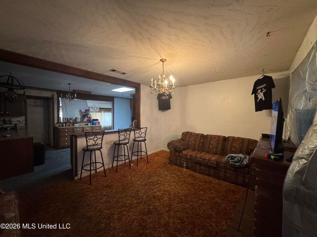 229 Hilliyard Court, Jackson, MS 39212