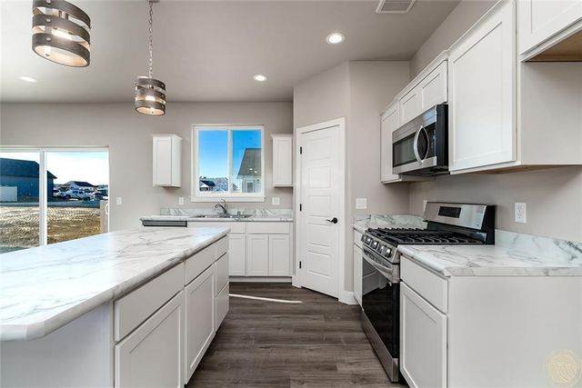 7027 Bronze BOULEVARD, Billings, MT 59106