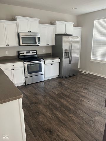 12721 Tamworth Drive, Fishers, IN 46037