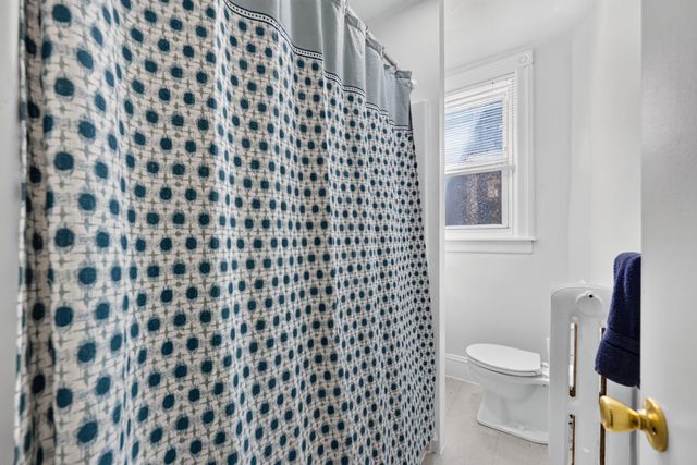 5122 TULIP, Philadelphia, PA 19124