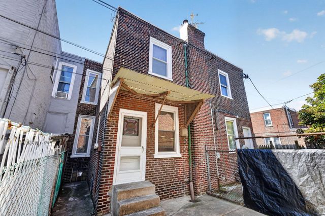 5122 TULIP, Philadelphia, PA 19124