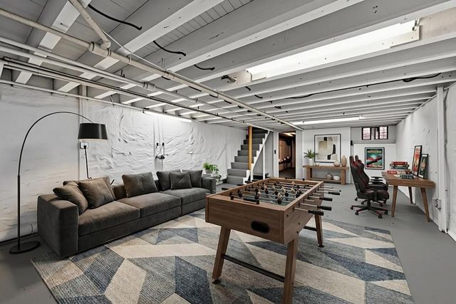 5122 TULIP, Philadelphia, PA 19124