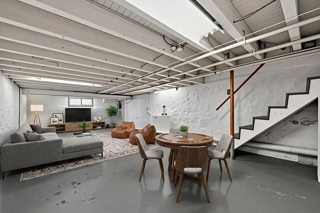 5122 TULIP, Philadelphia, PA 19124
