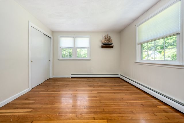 318 Airline Road, East Dennis, MA 02641